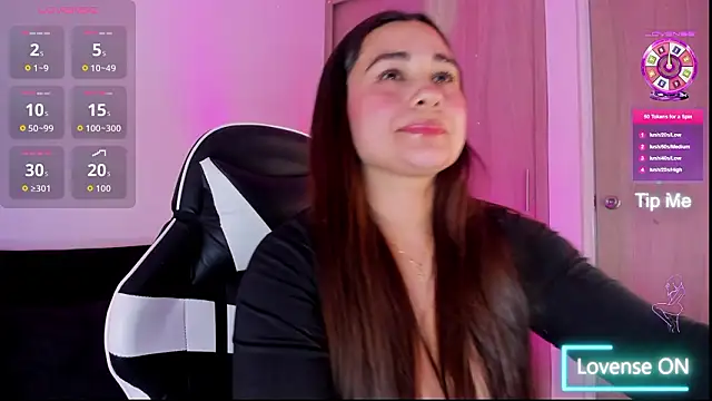 saray mendozaa online show from February 2, 9:13 pm