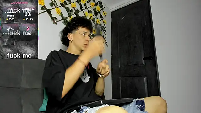 Maxxx bigcockx online show from March 14, 2:17 am