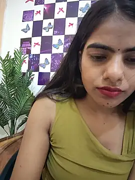 Snapshot of Alisha_Babyy chatting on July 5, 4:19 am Alisha Babyy online show from July 5, 4:19 am