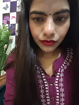 Snapshot of Alisha_Babyy chatting on July 9, 2:59 am Alisha Babyy online show from July 9, 2:59 am