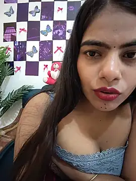 Snapshot of Alisha_Babyy chatting on July 14, 3:44 am Alisha Babyy online show from July 14, 3:44 am