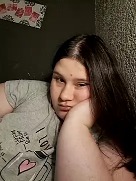Snapshot of TUWACHA7777 chatting on April 28, 4:34 pm TUWACHA7777 online show from April 28, 4:34 pm