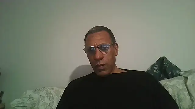 swimmer2496 online show from February 9, 1:20 am