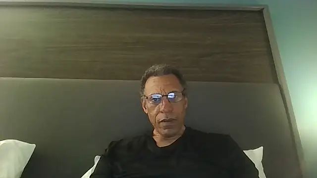 Snapshot of swimmer2496 chatting on May 16, 6:54 am swimmer2496 online show from May 16, 6:54 am