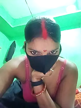 Snapshot of Cute__tanu chatting on February 3, 6:40 am Cute tanu online show from February 3, 6:40 am