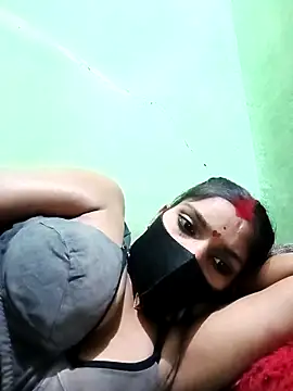 Snapshot of Cute__tanu chatting on February 12, 7:36 am Cute tanu online show from February 12, 7:36 am