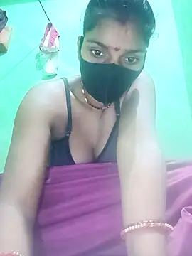 Snapshot of Cute__tanu chatting on February 19, 4:14 pm Cute tanu online show from February 19, 4:14 pm