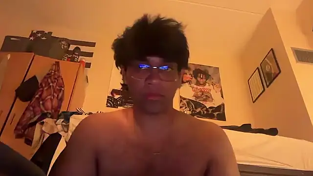 royboy213 online show from January 17, 9:47 am