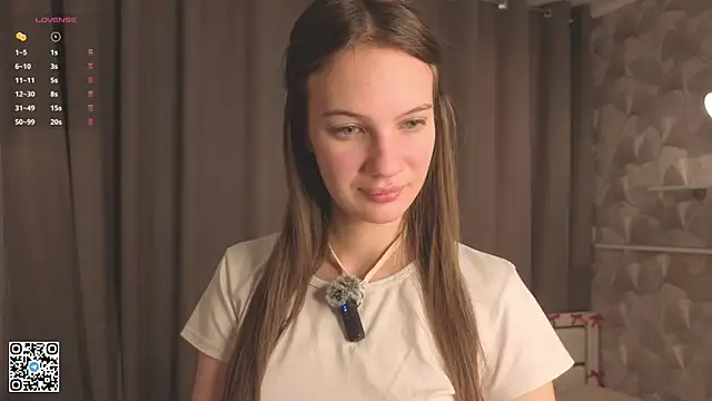 Snapshot of ShaeHeeter chatting on February 19, 4:08 am ShaeHeeter online show from February 19, 4:08 am