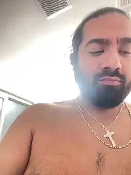 Snapshot of latinflarovs chatting on February 1, 10:47 am latinflarovs online show from February 1, 10:47 am