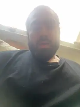 Snapshot of latinflarovs chatting on February 26, 10:31 pm latinflarovs online show from February 26, 10:31 pm