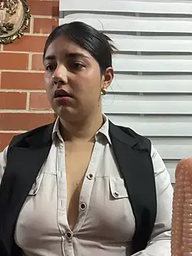 A-uroora online show from April 19, 10:25 am