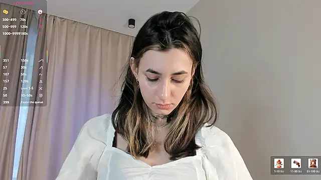 Snapshot of JackiYoss chatting on March 1, 1:35 pm JackiYoss online show from March 1, 1:35 pm