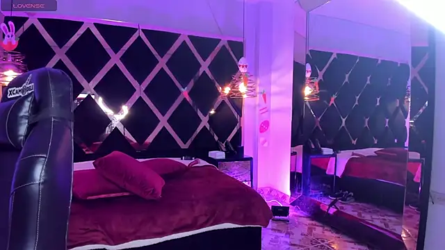 Lucia 24x online show from April 18, 7:58 pm