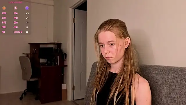 Snapshot of Austeja_Ona chatting on July 15, 9:20 pm Austeja Ona online show from July 15, 9:20 pm