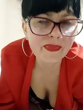 Snapshot of AliceSwan57 chatting on February 9, 5:39 pm AliceSwan57 online show from February 9, 5:39 pm