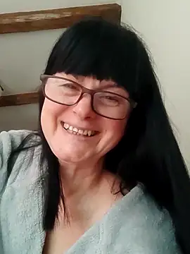 AliceSwan57 online show from May 20, 3:07 pm