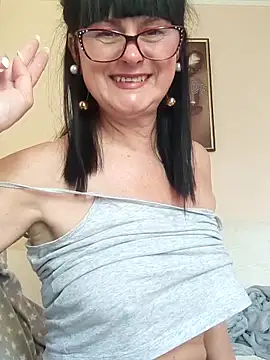 AliceSwan57 online show from June 20, 6:49 am