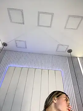 Snapshot of JuliaColemann chatting on February 25, 12:04 pm JuliaColemann online show from February 25, 12:04 pm