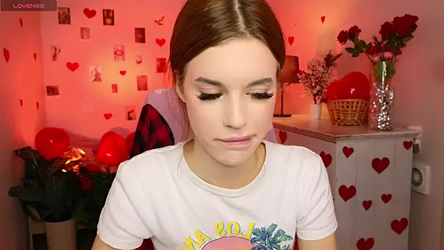 Anna Lumina online show from February 17, 8:59 pm