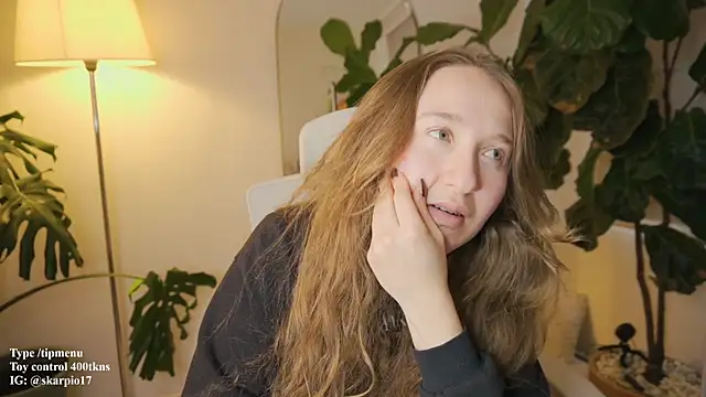 Scarlett NoirMuse online show from February 23, 8:39 pm