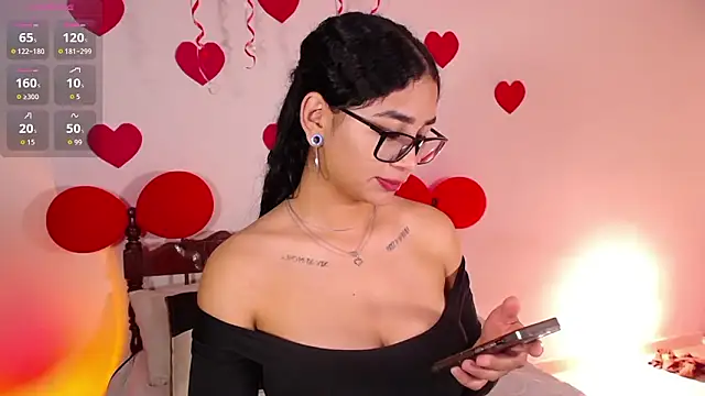 Snapshot of thalia_069 chatting on March 8, 1:48 pm thalia 069 online show from March 8, 1:48 pm