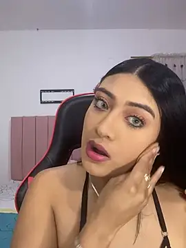 GabrielaZuluaga online show from February 7, 5:11 am