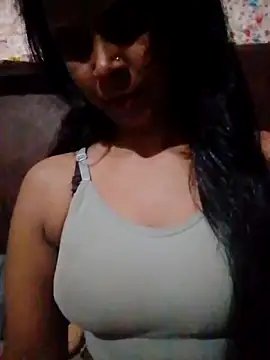 Ayesha Khan1 online show from March 15, 4:24 pm