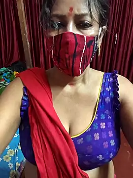 Snapshot of Little-Roshni chatting on July 16, 6:03 pm Little-Roshni online show from July 16, 6:03 pm