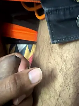 insideyourpussc online show from January 18, 12:42 pm