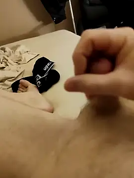 Halunja online show from March 19, 9:19 pm