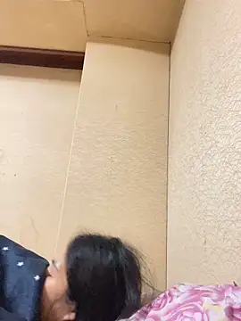 Snapshot of Keola_kwad chatting on February 15, 7:51 am Keola kwad online show from February 15, 7:51 am