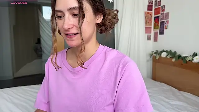 cutiemari online show from July 18, 4:16 am