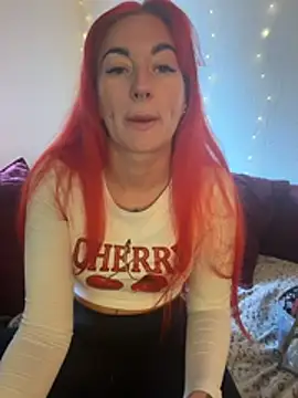 MrsRedFoxy online show from March 15, 12:33 pm
