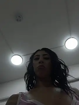 Snapshot of darkkjulietha chatting on July 7, 2:43 pm darkkjulietha online show from July 7, 2:43 pm
