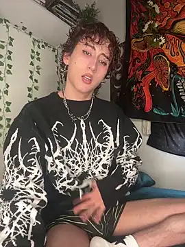 noynxz online show from April 13, 10:15 pm