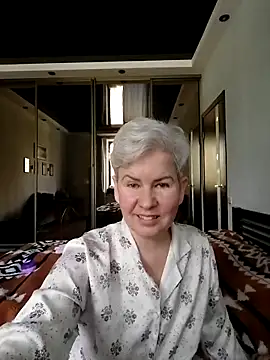 AvaSwan5354 online show from April 17, 11:46 am