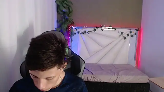 Didi hard online show from April 8, 3:06 am