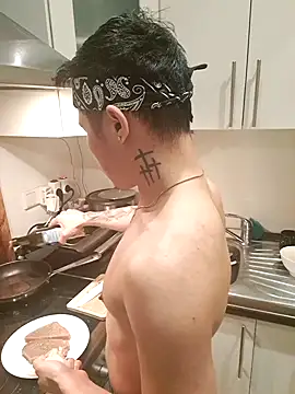 Snapshot of derek0105 chatting on February 1, 5:44 pm derek0105 online show from February 1, 5:44 pm