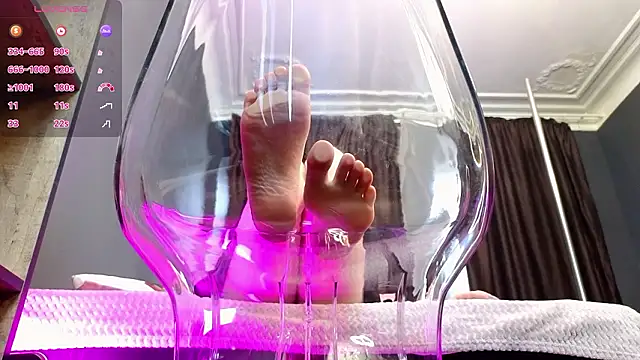 Your lilith  online show from March 18, 6:05 am