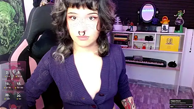Snapshot of neena_nyx_ chatting on June 5, 2:18 am neena nyx online show from June 5, 2:18 am