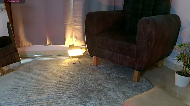 aramjones online show from March 27, 3:01 pm