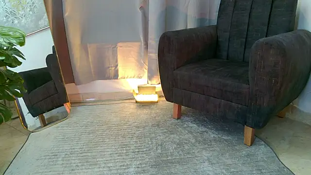 aramjones online show from March 29, 3:23 pm