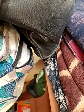 Snapshot of Hot-Anita_ chatting on January 19, 7:23 am Hot-Anita online show from January 19, 7:23 am