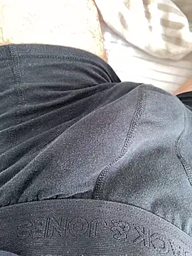 tip4sexxx online show from April 7, 7:42 am