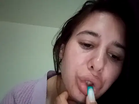 MavisReeve online show from April 20, 9:23 am