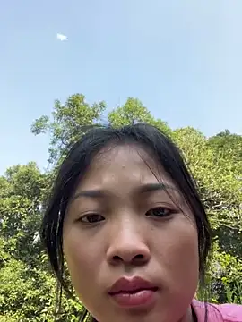 Lyn-be99 online show from February 27, 7:19 am