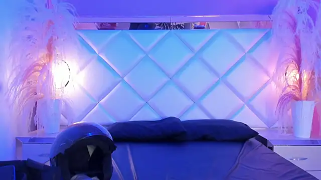 Dojaaiisha online show from March 7, 11:24 pm