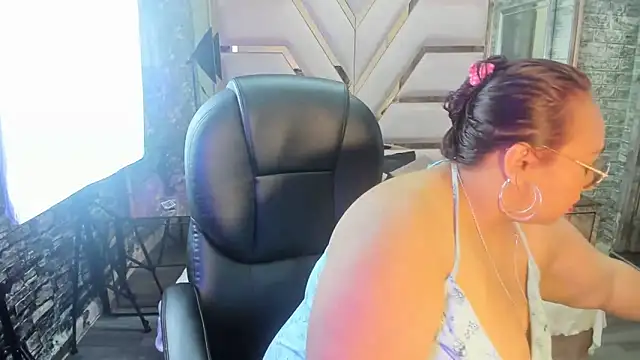 Shara Oz online show from February 8, 2:59 am