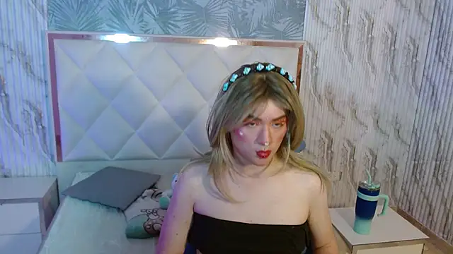 NOOAH TAY online show from February 2, 3:38 am